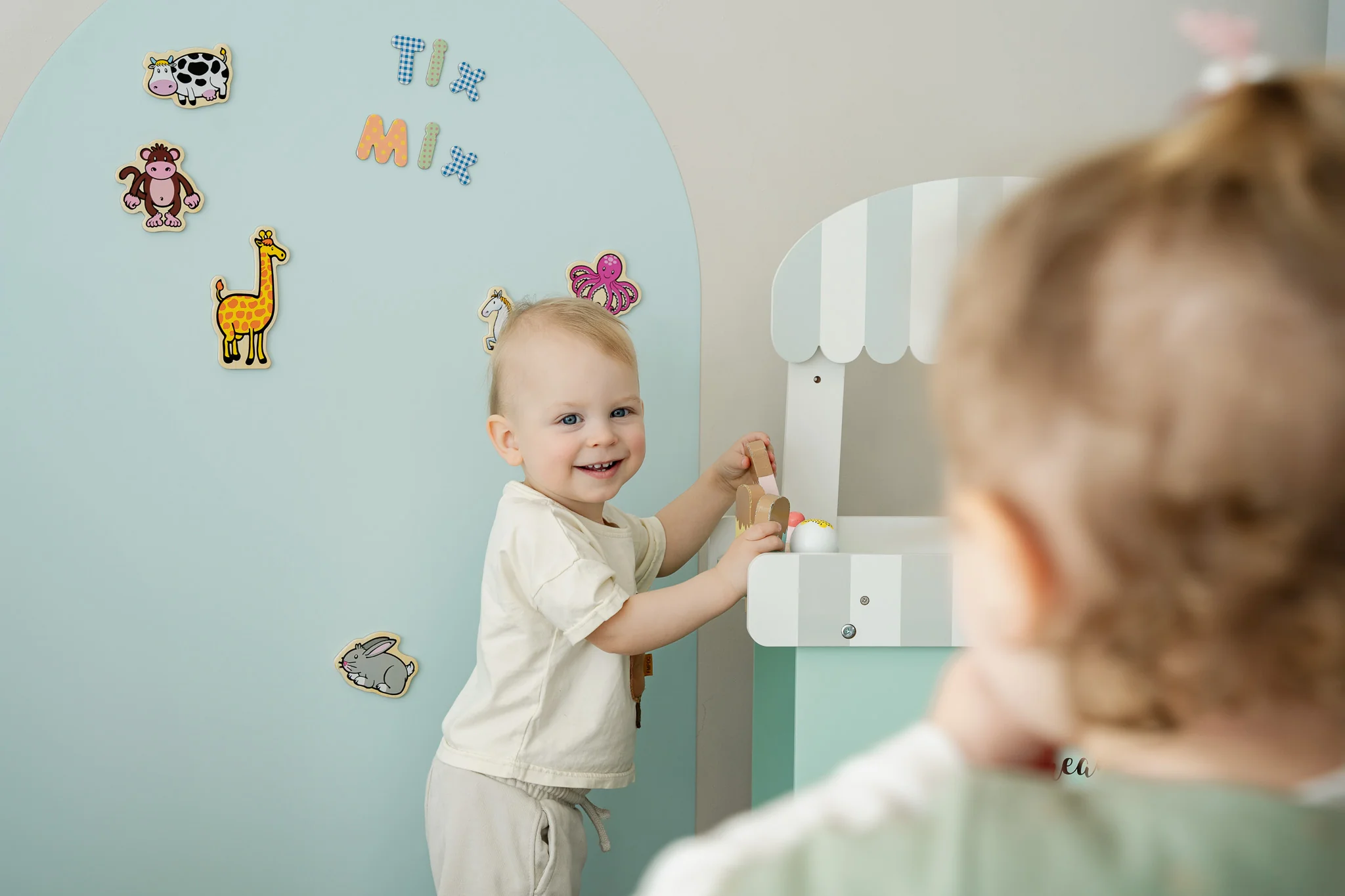 Magnetic Wall Board - Image 7